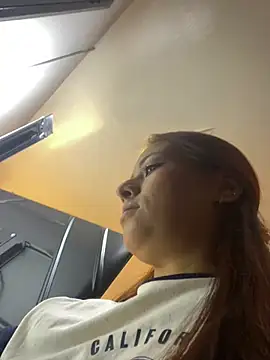 VictoriaFerro webcam