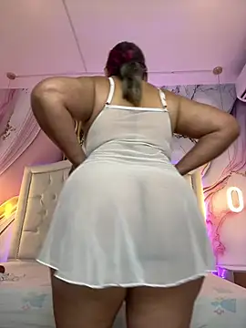Lucy_Milf_474 webcam