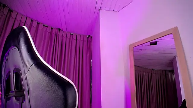 Tamararosses webcam