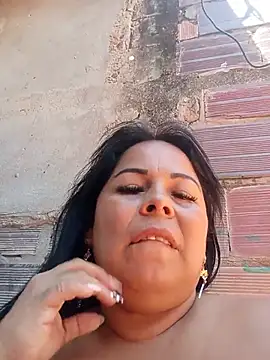 Mother-Big-tits webcam