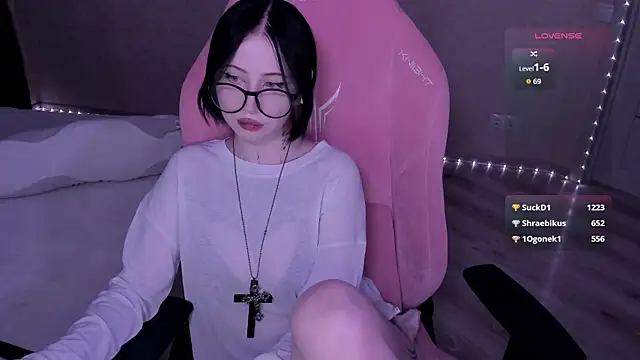eva_luvsoak webcam