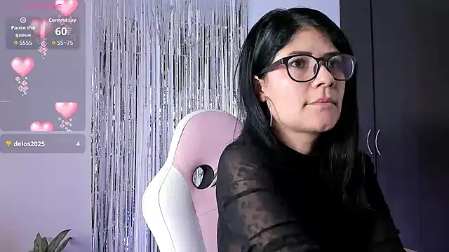 Isis__Love webcam