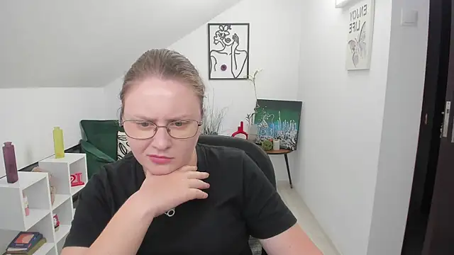 IrenneBates webcam