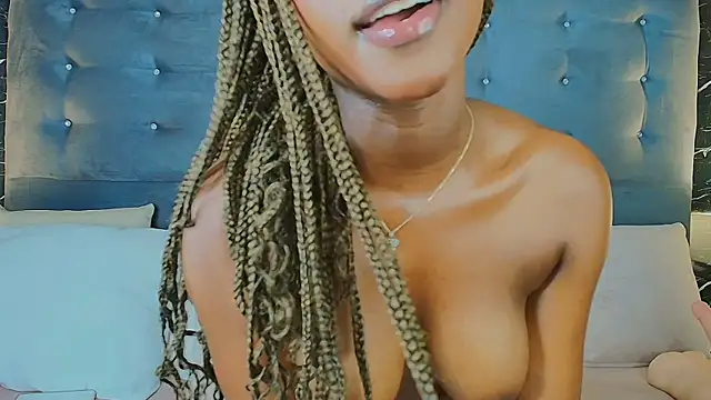 Ebony-petitee webcam