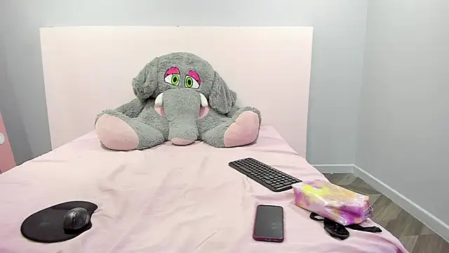 michelle_vixen - Michelle_Vixen's free webcam - UK Sex Cams