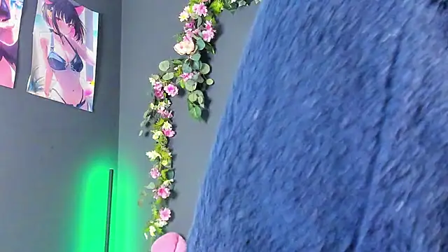 Kira_Exxe webcam