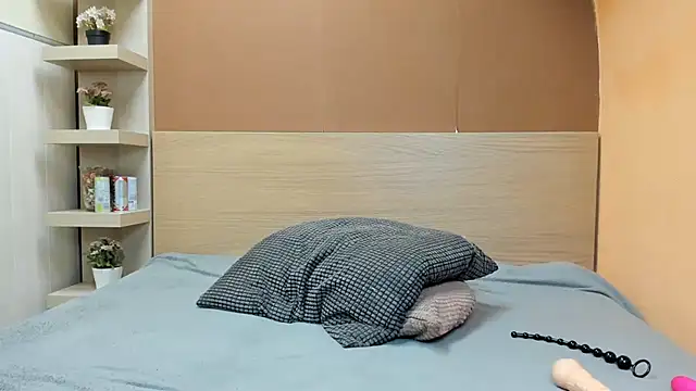 PinkyTwerkyX