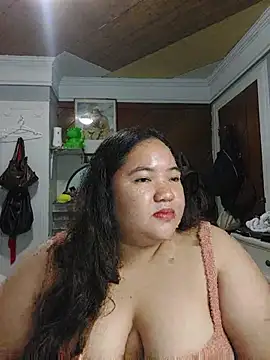 LianaCruzado webcam