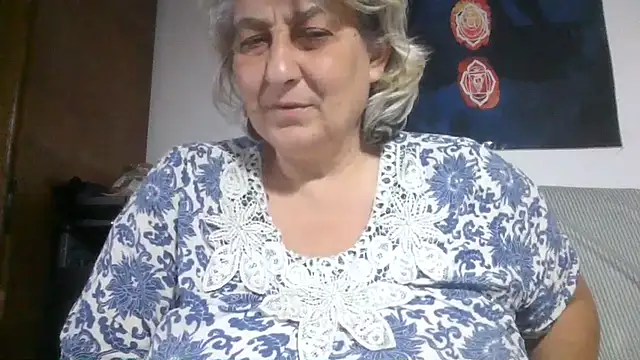 ExquisiteMature webcam