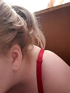 Missy_DM webcam