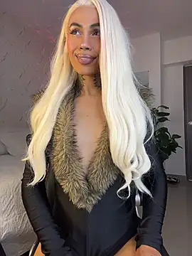miss_tatiana_'s live cam