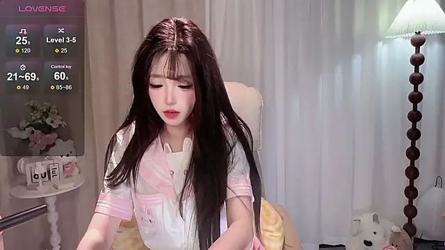 Yaiyigirl webcam
