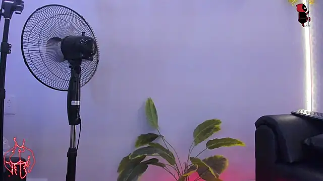 Dark_Valentino_ webcam