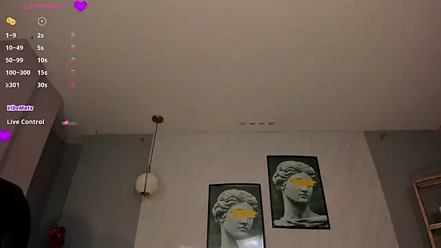 MaryLewis_ webcam