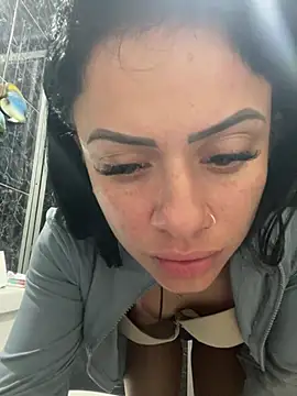 belababyy live webcam show