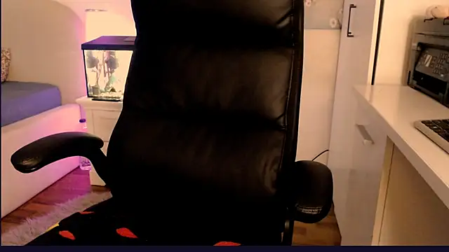 SilkQueenn webcam