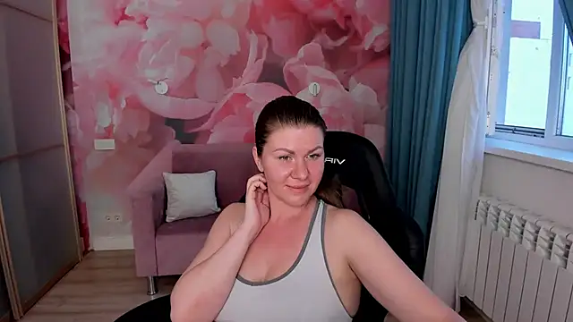 LunaKissesx live cam on StripChat