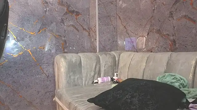 rox_luxury_tf webcam
