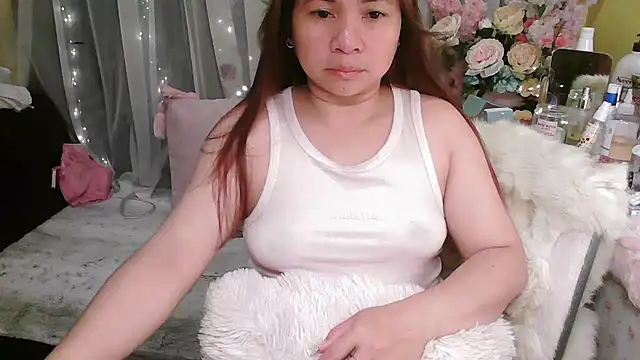 OhmyPinay webcam
