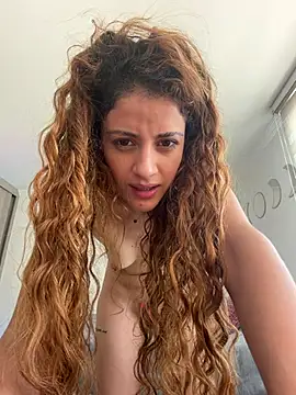 alana15 live cam preview