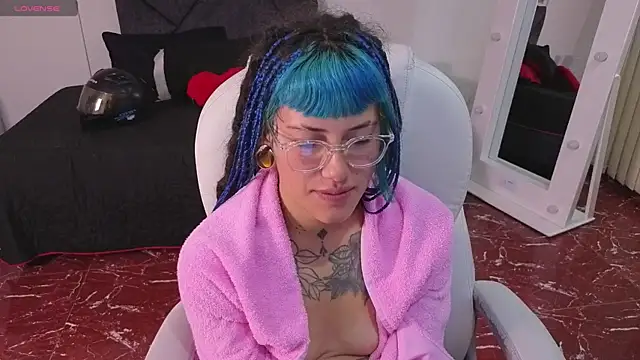 _sharlotte777 webcam