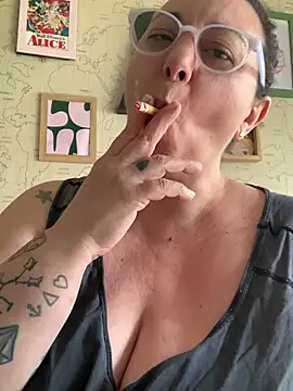 LupitaHaze webcam