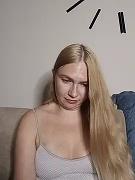 KisaVixen webcam
