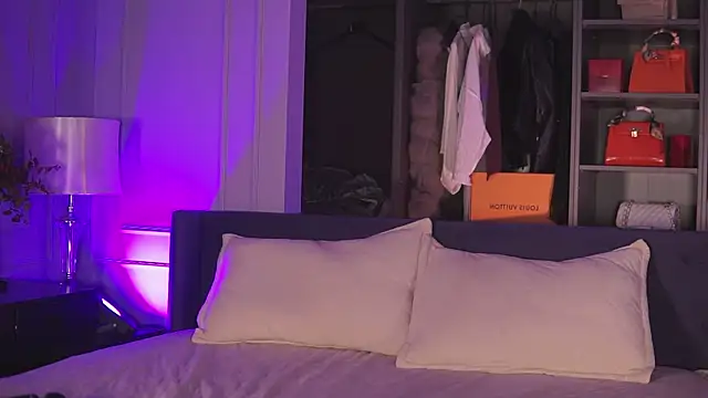 KathrynSin webcam