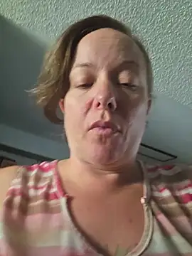 julimonroe webcam