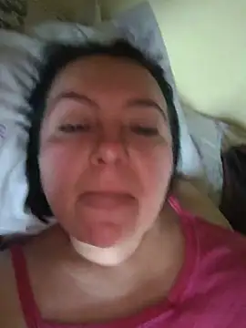 EmmaEmmy40 webcam