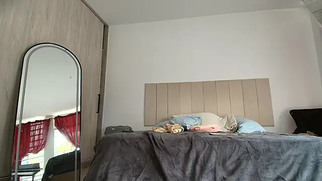 roxana_collins webcam