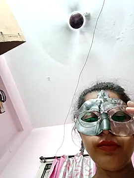 thanusi_2 webcam