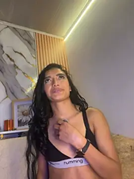 AlinaArgii webcam
