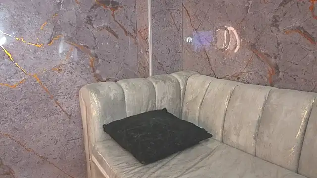 rox_luxury_tf webcam