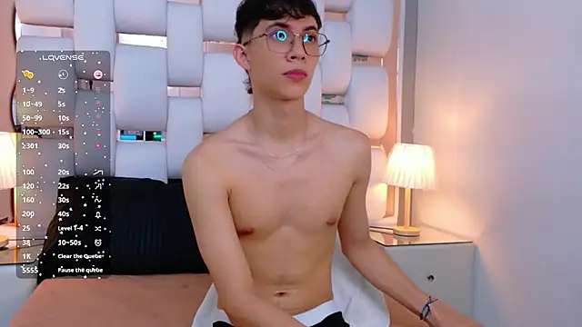 AronTawers webcam