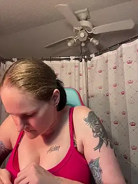 lolabunny9 webcam