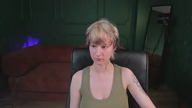 Senpai_Sins webcam