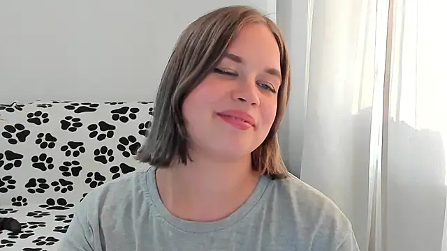 AlicePopsy webcam