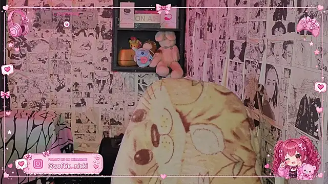 NickiYoung webcam