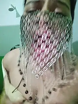 Curvy_shivani webcam