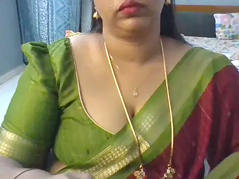 Tamil_hot_Meenu webcam