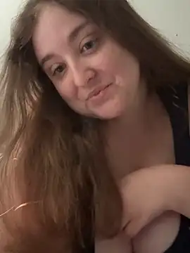 Caligirl9895 webcam