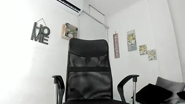 jeanspooll webcam