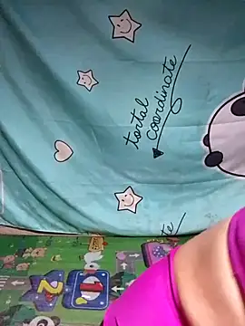 Lovely-gurllx webcam