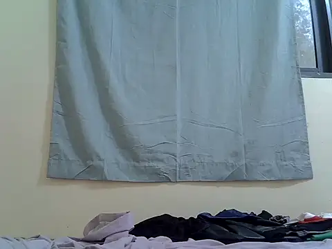 Pettite_ebony1 webcam