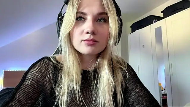 tutsiecutie webcam