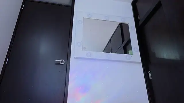 SussiSotto webcam