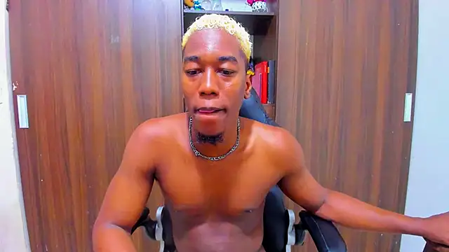 Dreamastercum_ webcam