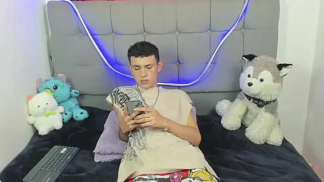 jeims_hotboy webcam