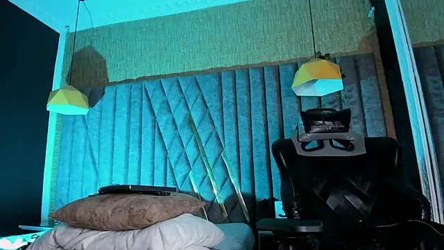 NicolaiKarav webcam